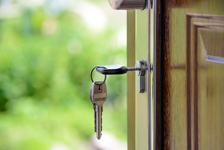 A2B Locks are able to provide local locksmiths in Adwick Le Street to repair your broken locks. 